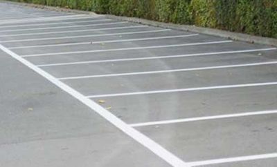 Parkplatzmarkierungen